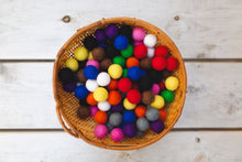 Load image into Gallery viewer, Set of 110 Felt Balls
